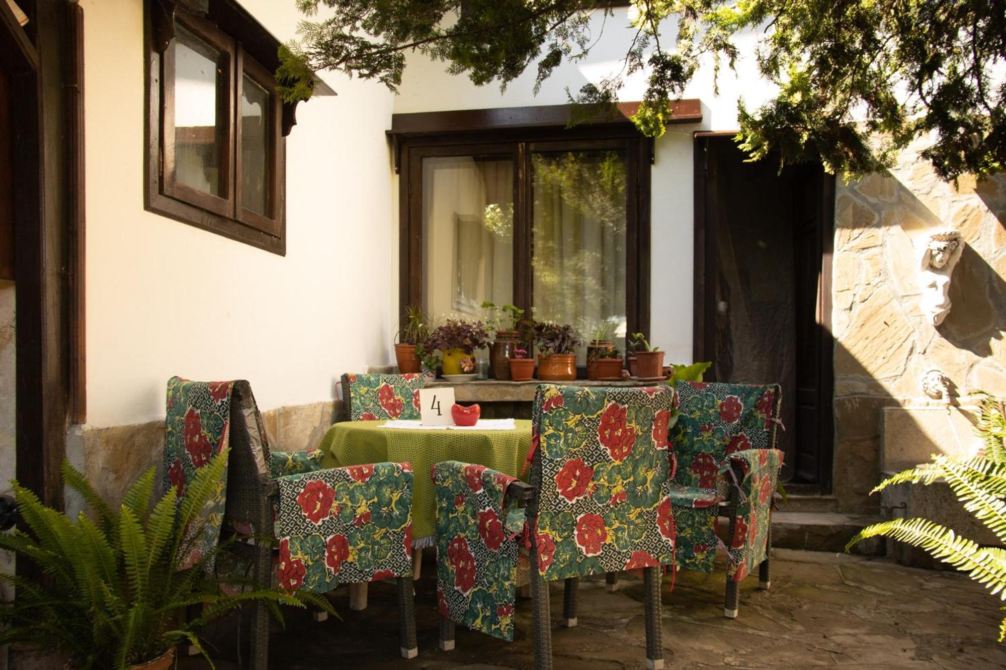Старата Баkалия The Old Grocery, Guest Rooms Balçık Dış mekan fotoğraf
